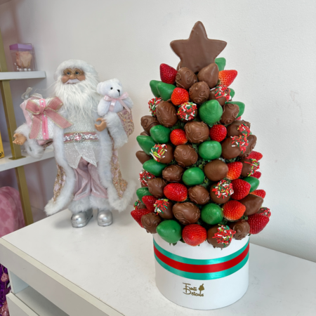for holiday gifts Big Tree Chocolate Strawberries