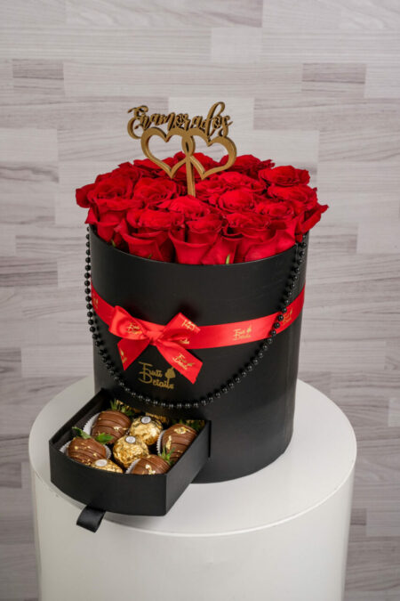 Dulce Amor Red Enamorados flowers red box