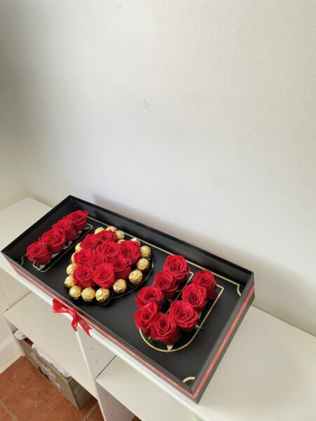 Red Flowers Box love you